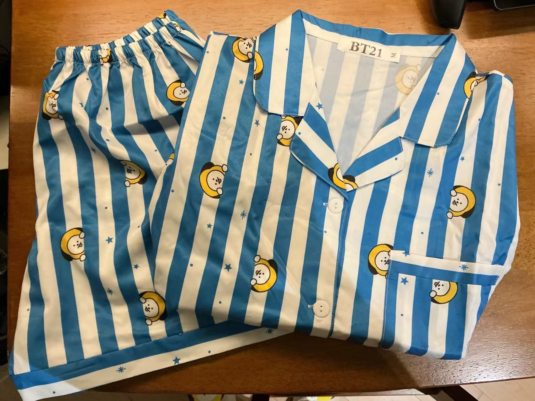 ชุดฤดูร้อน BT21 สำหรับทุกเพศ เ - Tippet Line บทวิจารณ์และราคา