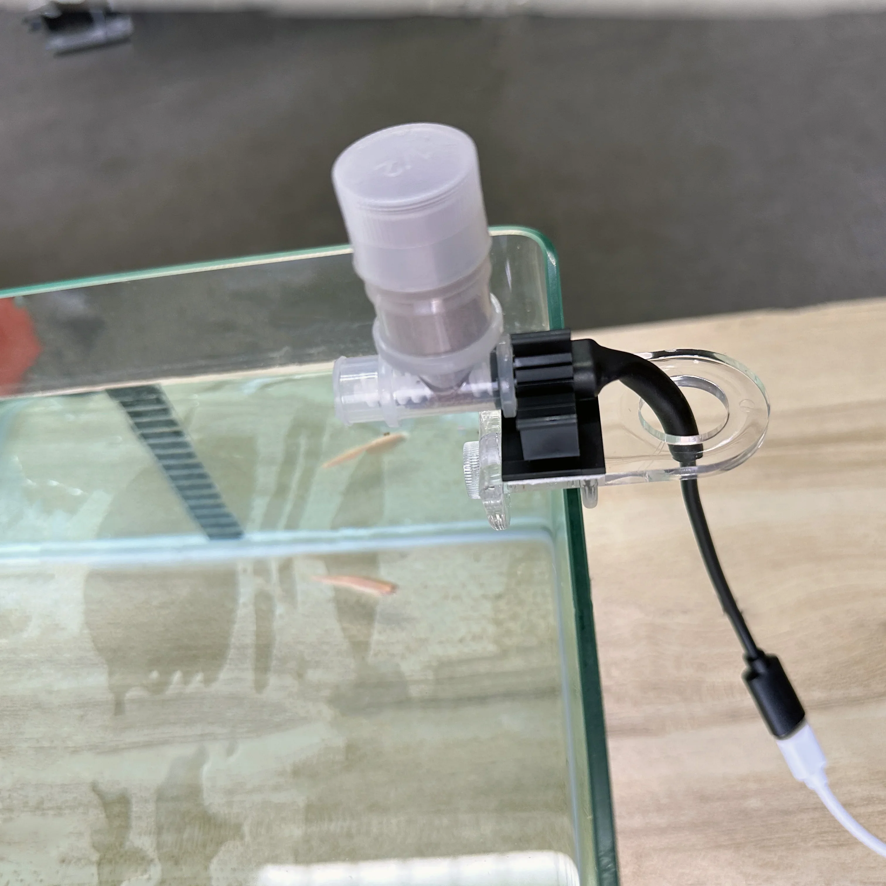 เครื่องให้อาหารปลาอัตโนมัติที่ - Fishing Line Dispenser บทวิจารณ์และราคา