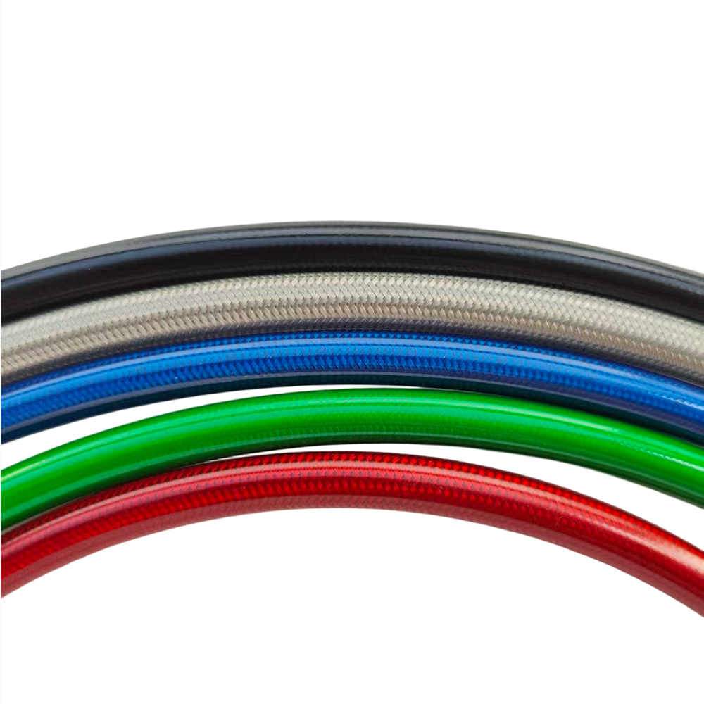 28-28 สีแดง ยูนิเวอร์แซล สายเบ - Braided Line บทวิจารณ์และราคา